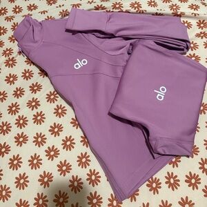 ALO Yoga Lavender Set “not original”